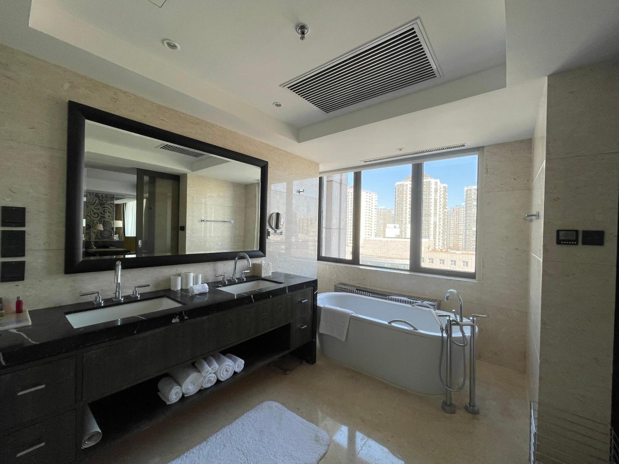 The Sandalwood Beijing Marriott Executive Apartments Exterior photo