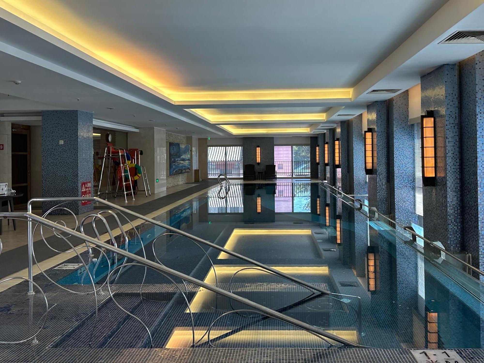 The Sandalwood Beijing Marriott Executive Apartments Exterior photo